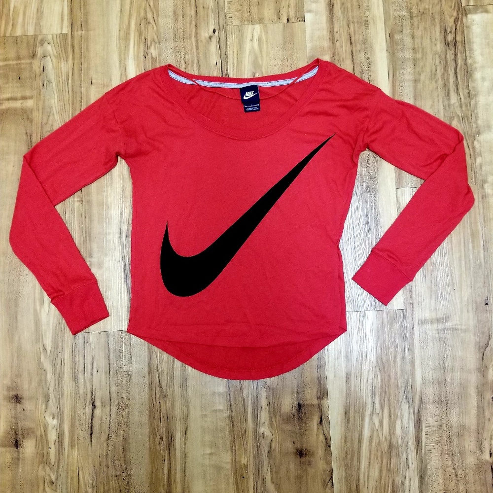 Women's Nike Shirt [S]